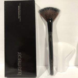 Laura Mercier Fan Powder Brush